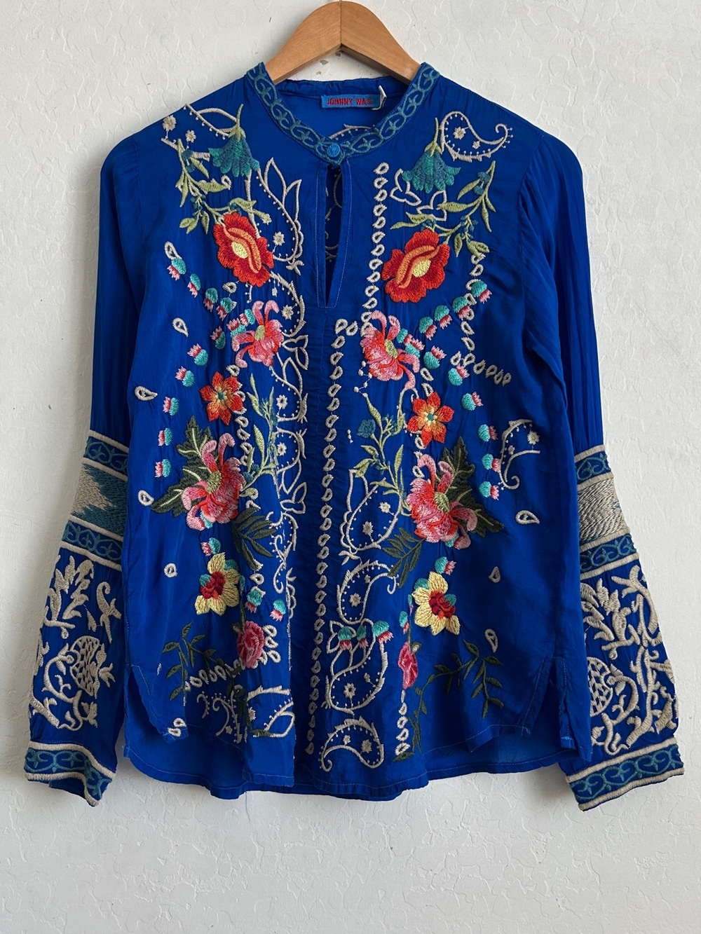 Johnny Was Top Blouse XXS Floral Embroidered Colorful Relaxed Fit Flowy Blue - Picture 3 of 12